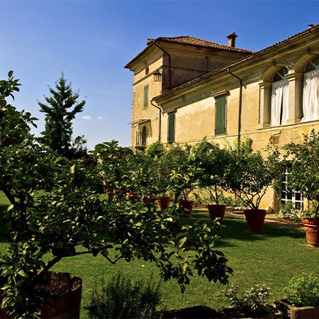 Historisches Haus auf dem Weingut von Eugenio Collavini