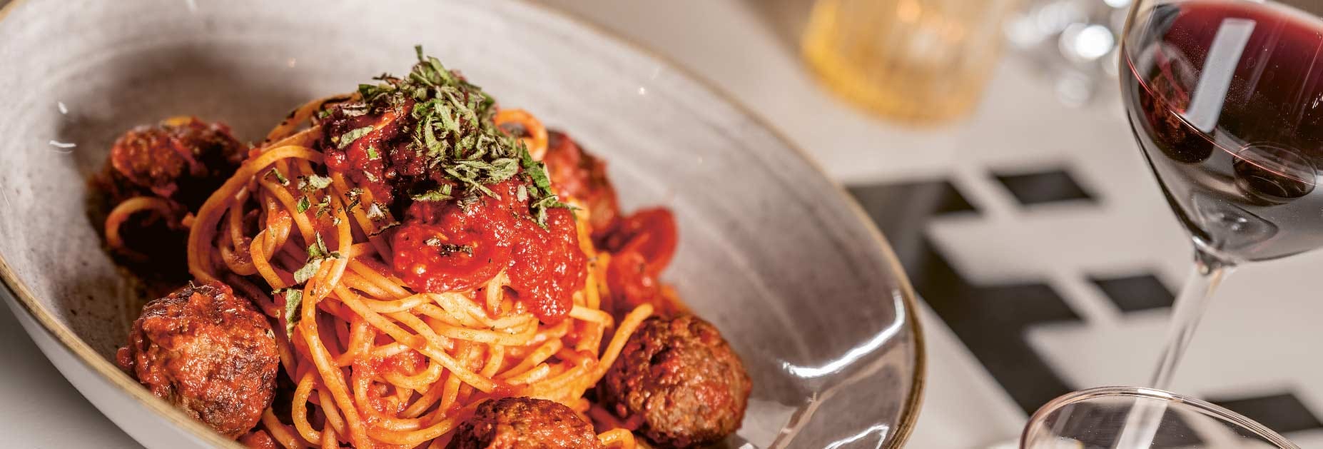 Spaghetti mit Meatballs und dazu einen Cum Laude